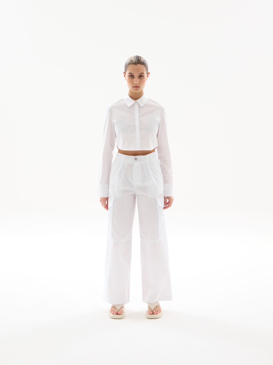 Light Wide-Leg Cargo Trousers White_4