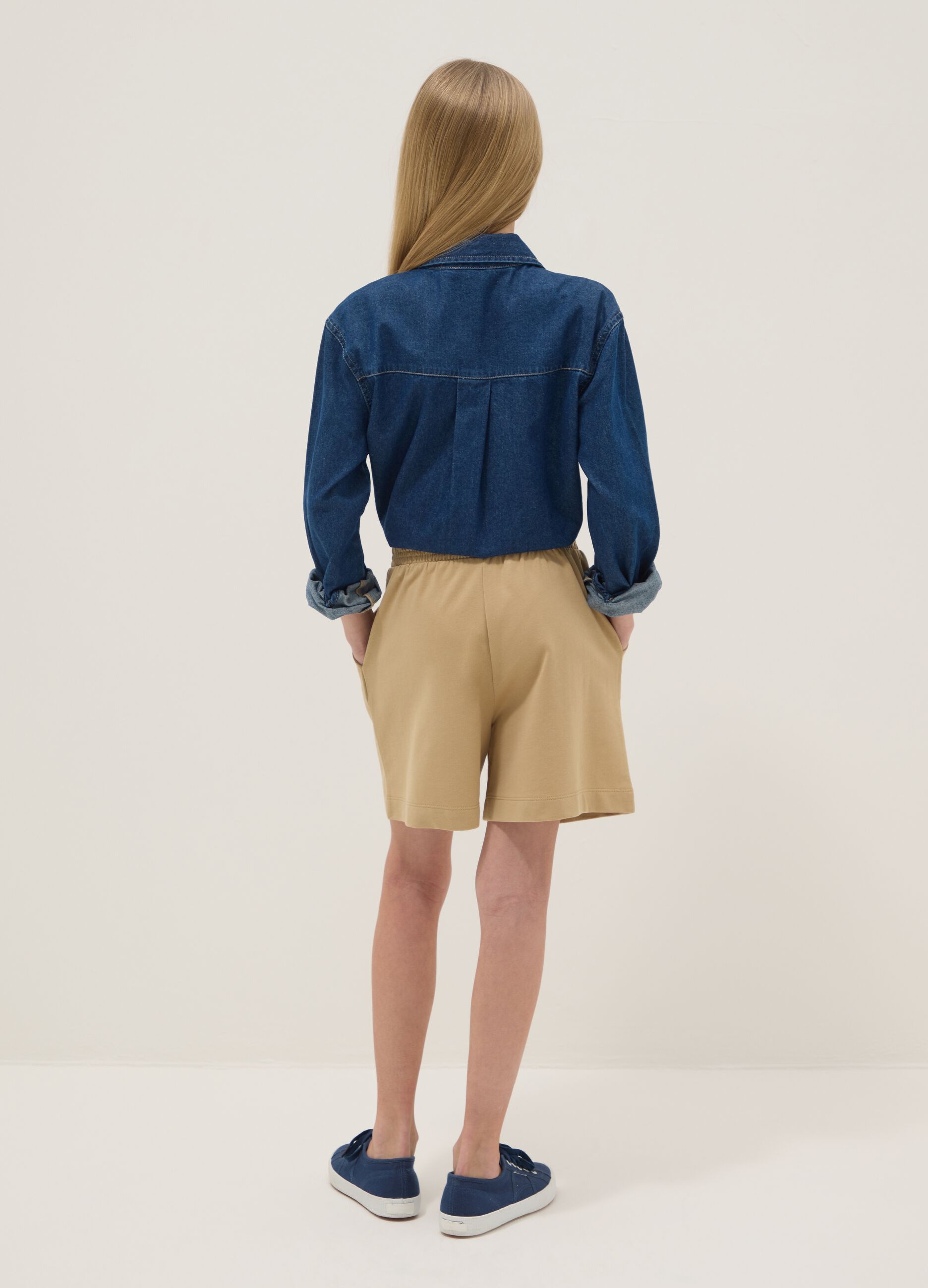 Girls' oversized fit beige pure cotton shorts