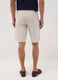 Beige linen-cotton blend five-pocket Bermuda shorts_3
