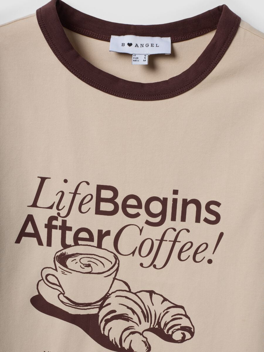 Pink cotton T-shirt with front graphic print and contrast trims_2