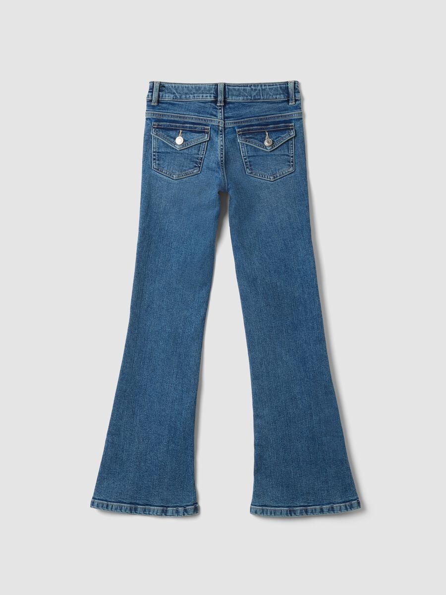 Jeans blu flare in cotone elasticizzato per ragazza_5
