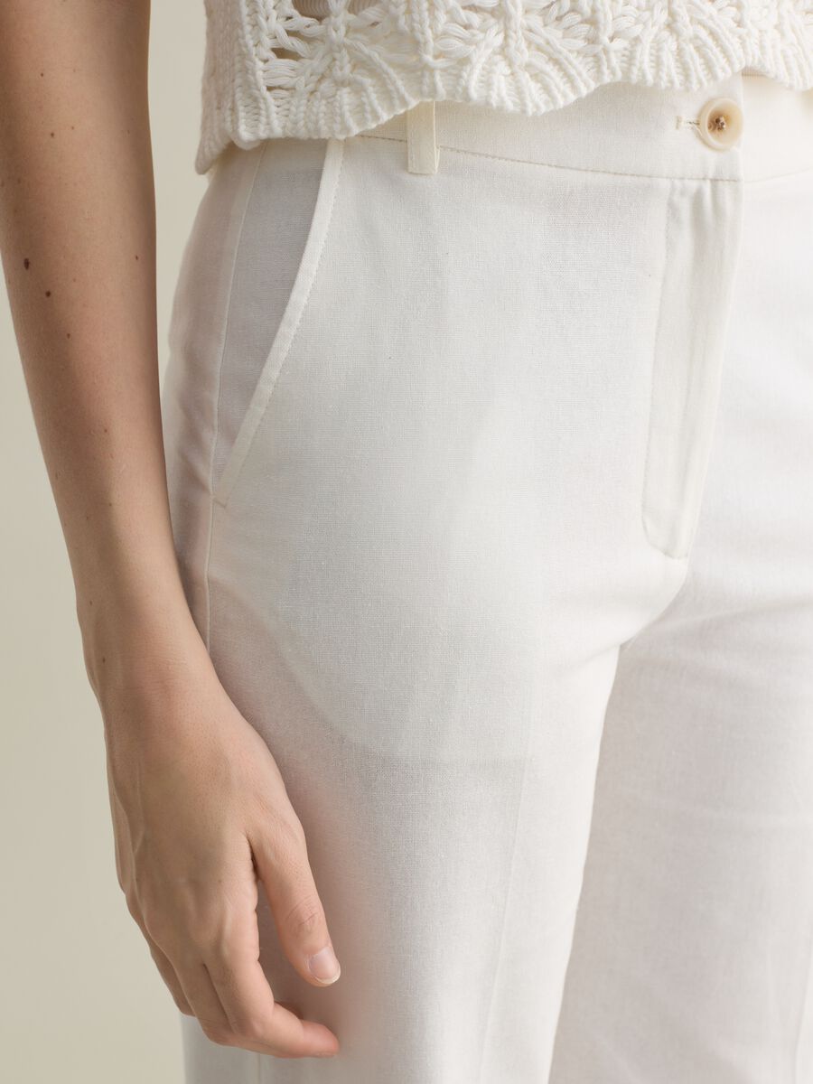 Wide-leg chino trousers_2