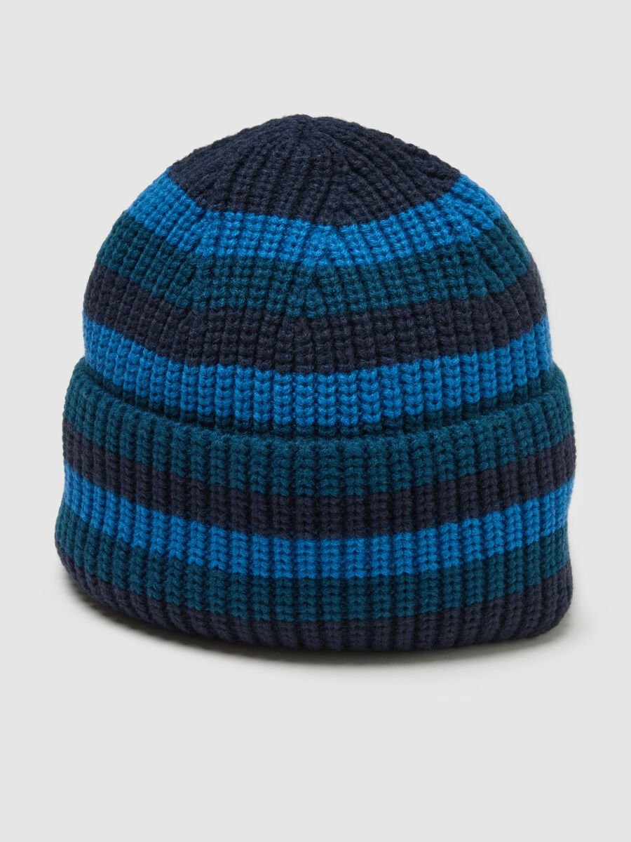 Berretto multicolor a righe_2