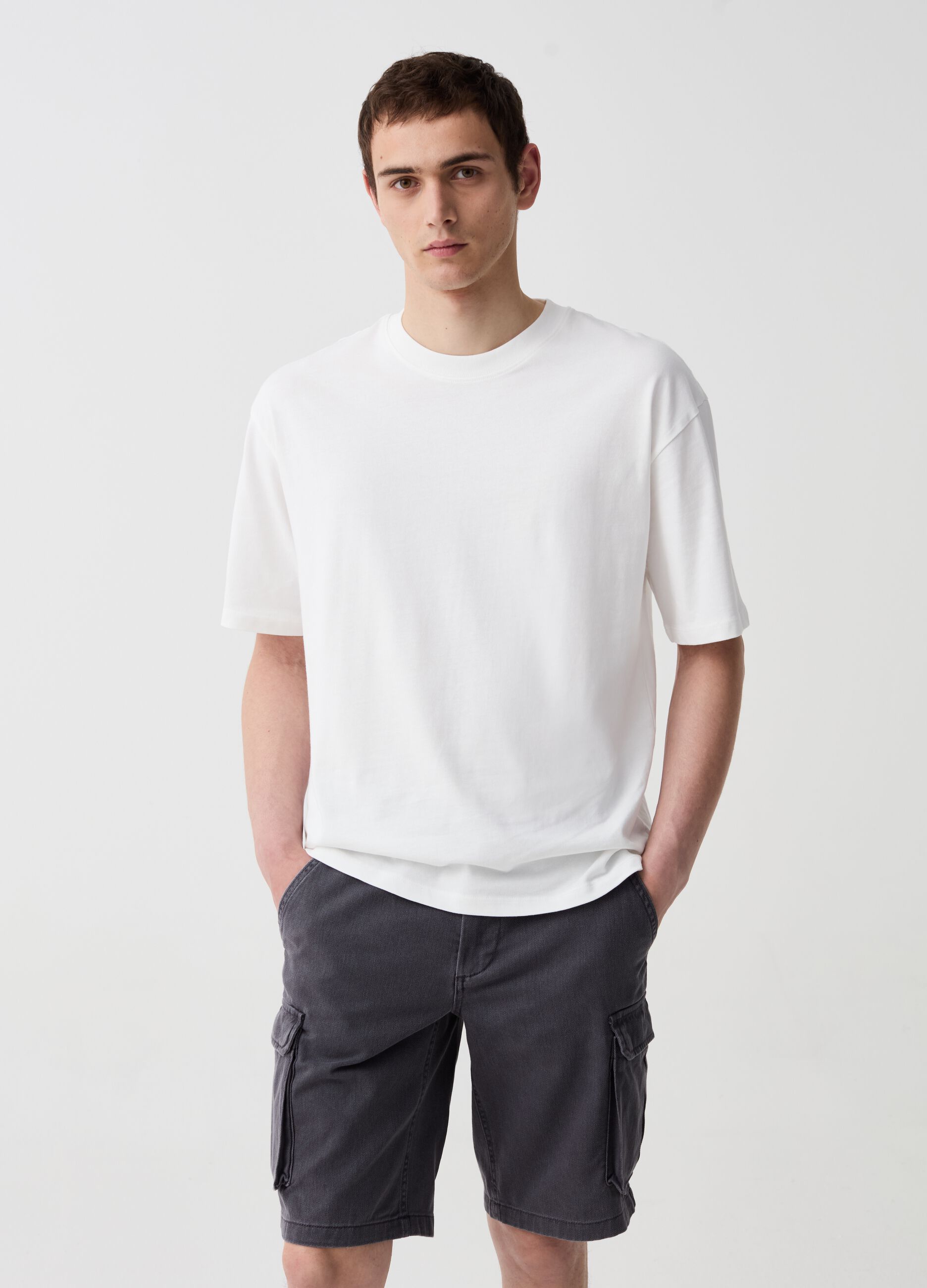 Cargo Bermuda shorts in cotton twill