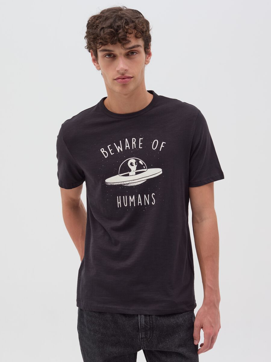 T-shirt with “Be aware of humans” print_0