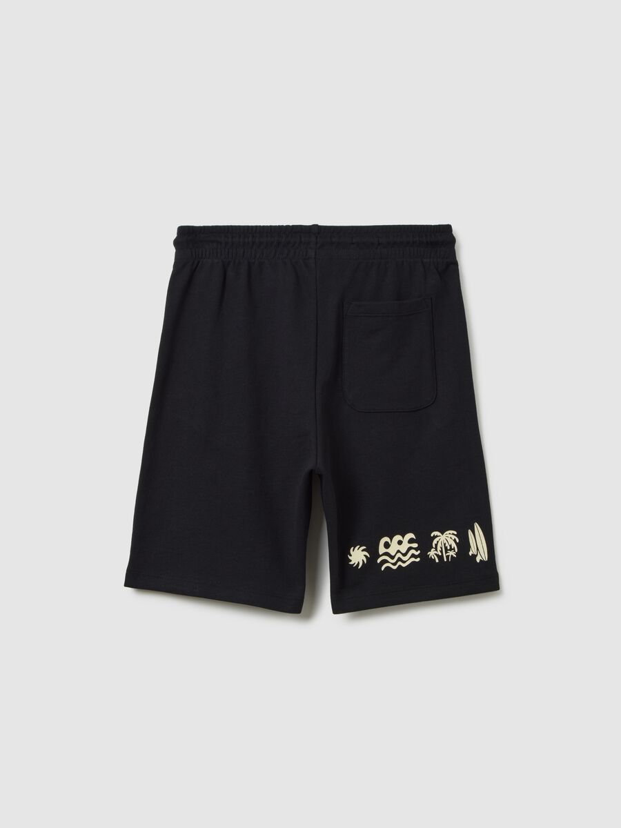 Bermuda da ragazzo in puro cotone nero regular fit con stampa_4