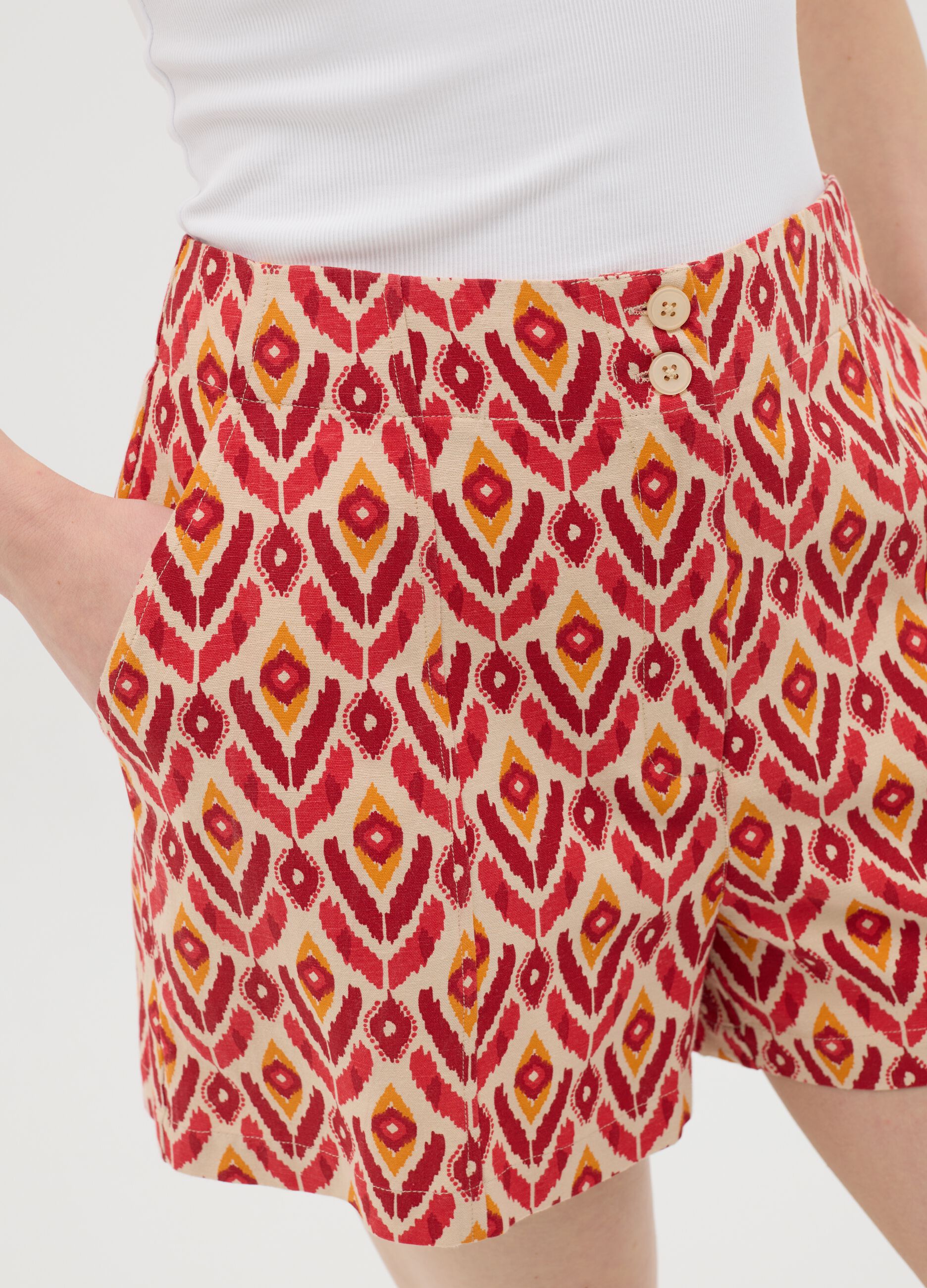 Women’s multicoloured regular-fit shorts in viscose, cotton and linen blend