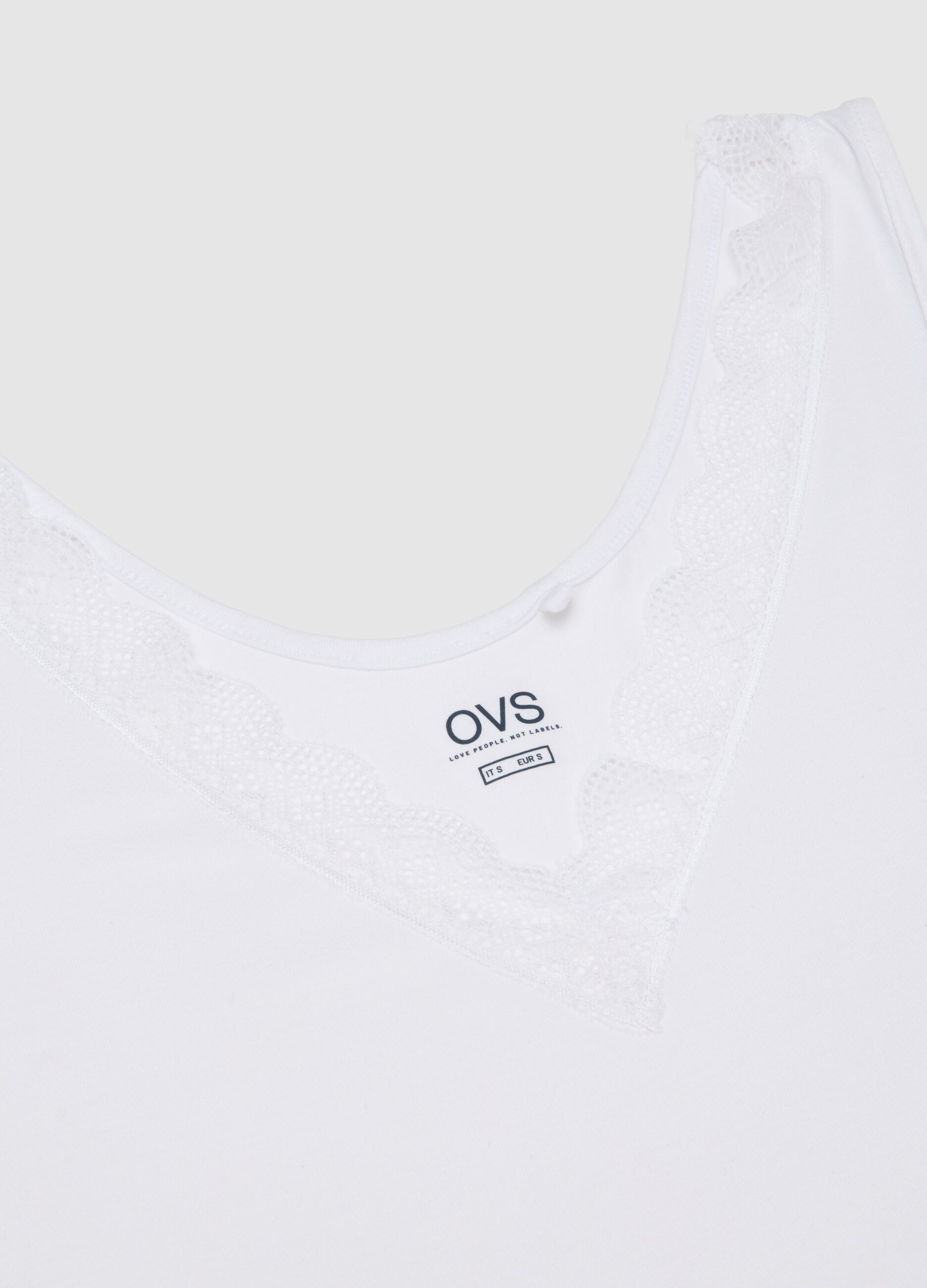 White viscose blend vest regular fit