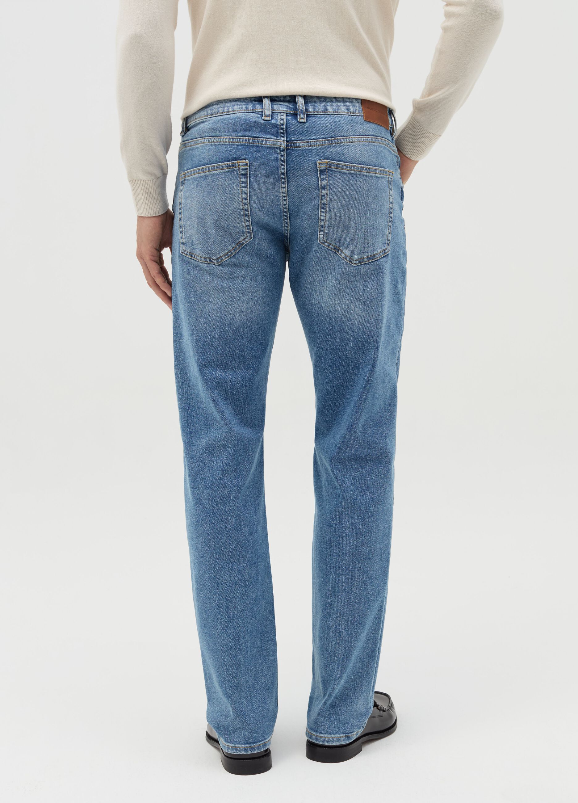 Comfort-fit stretch jeans