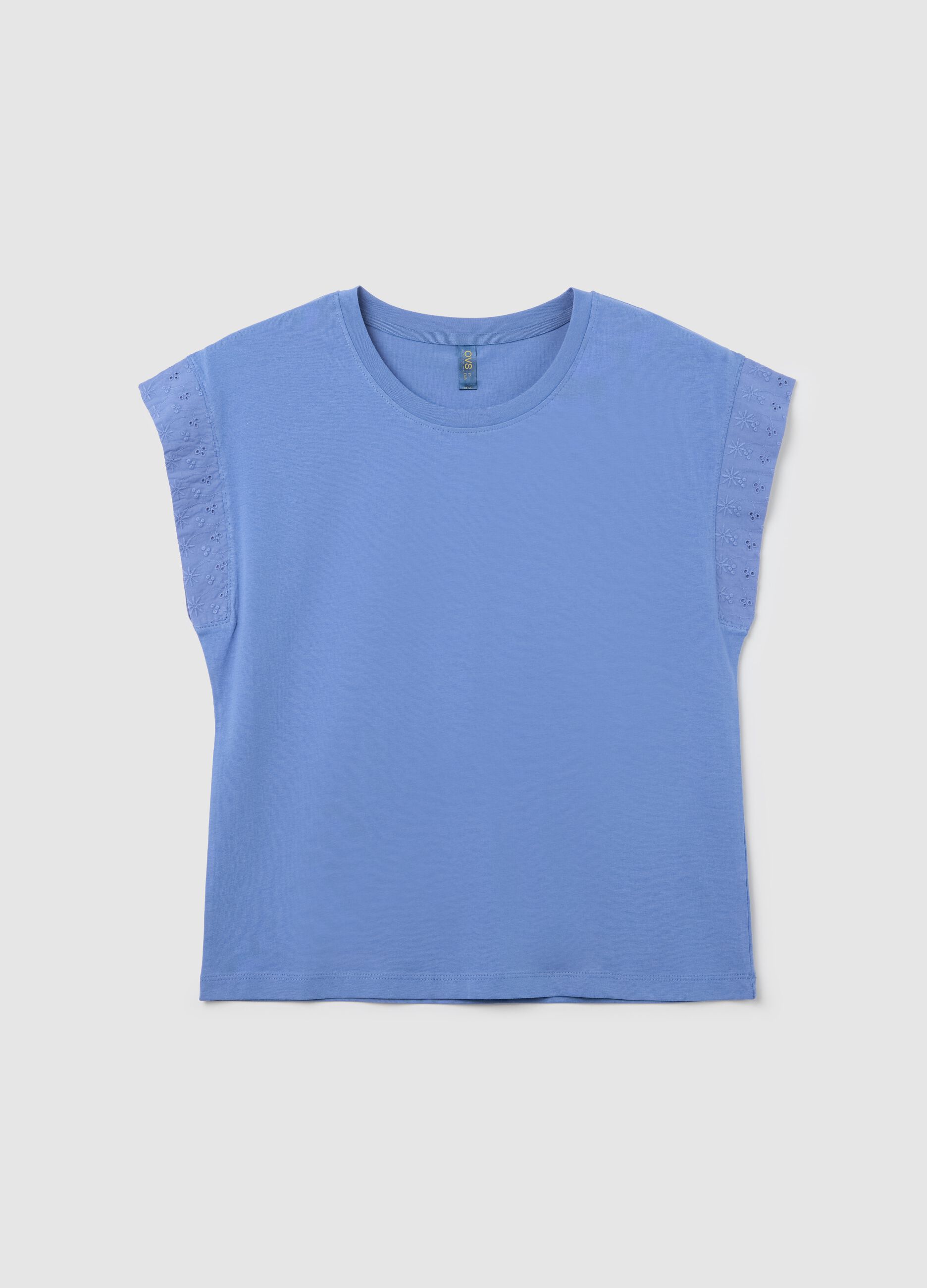 Blue pyjama top with short sleeves in broderie anglaise