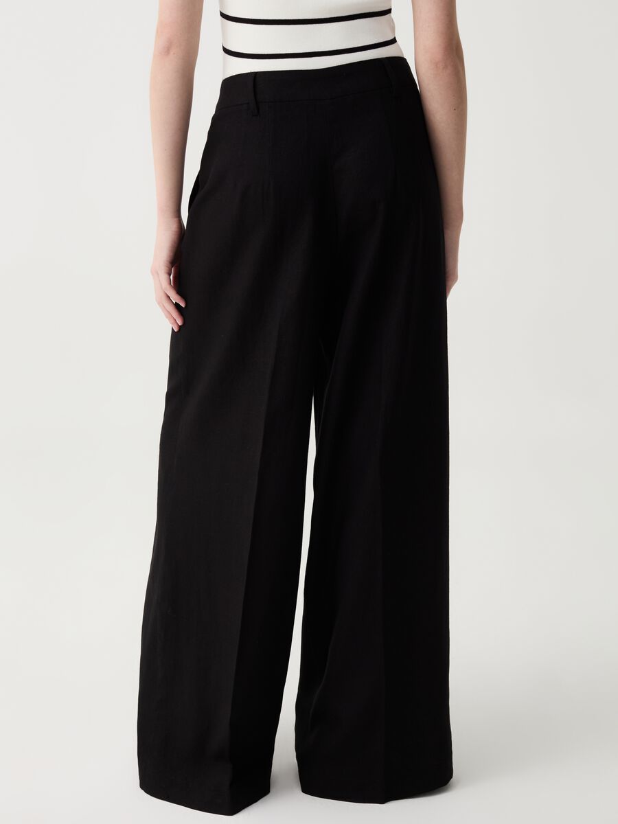 Pantalone palazzo wide leg con pinces_2