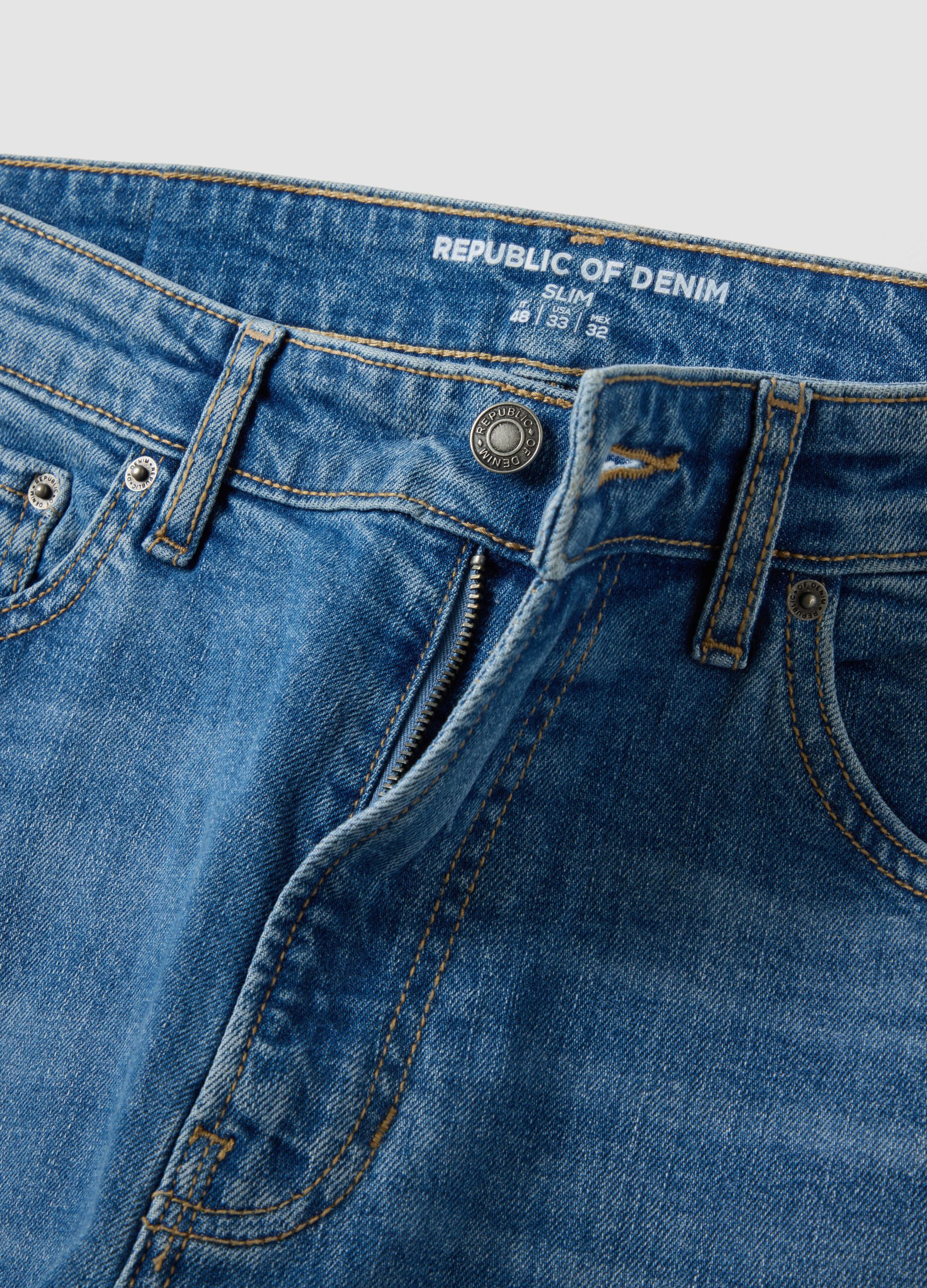 Light-wash slim-fit stretch cotton jeans