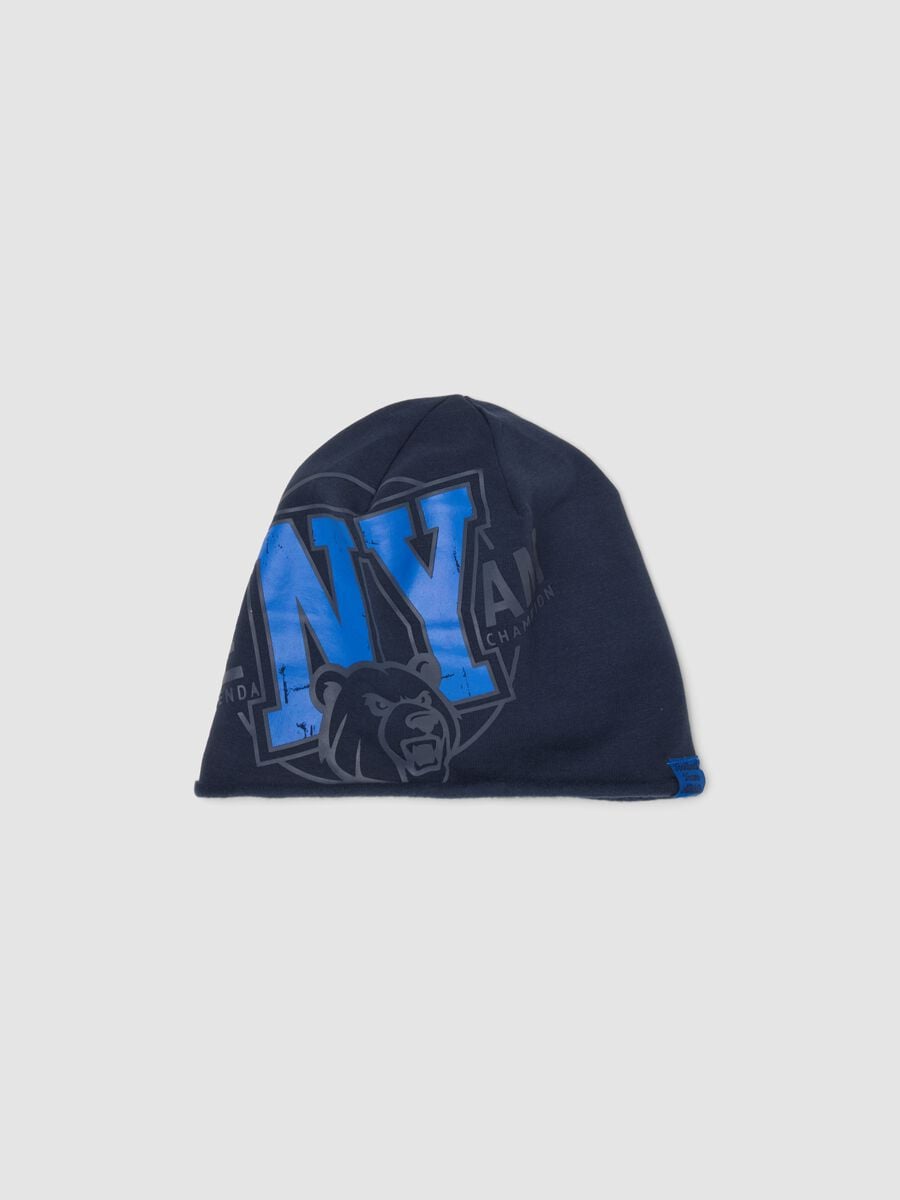 Cappello blu in cotone organico elasticizzato jersey con stampa per bambino_0