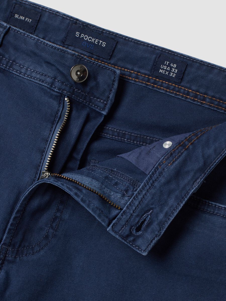 Pantaloni blu in cotone elasticizzato slim fit_1