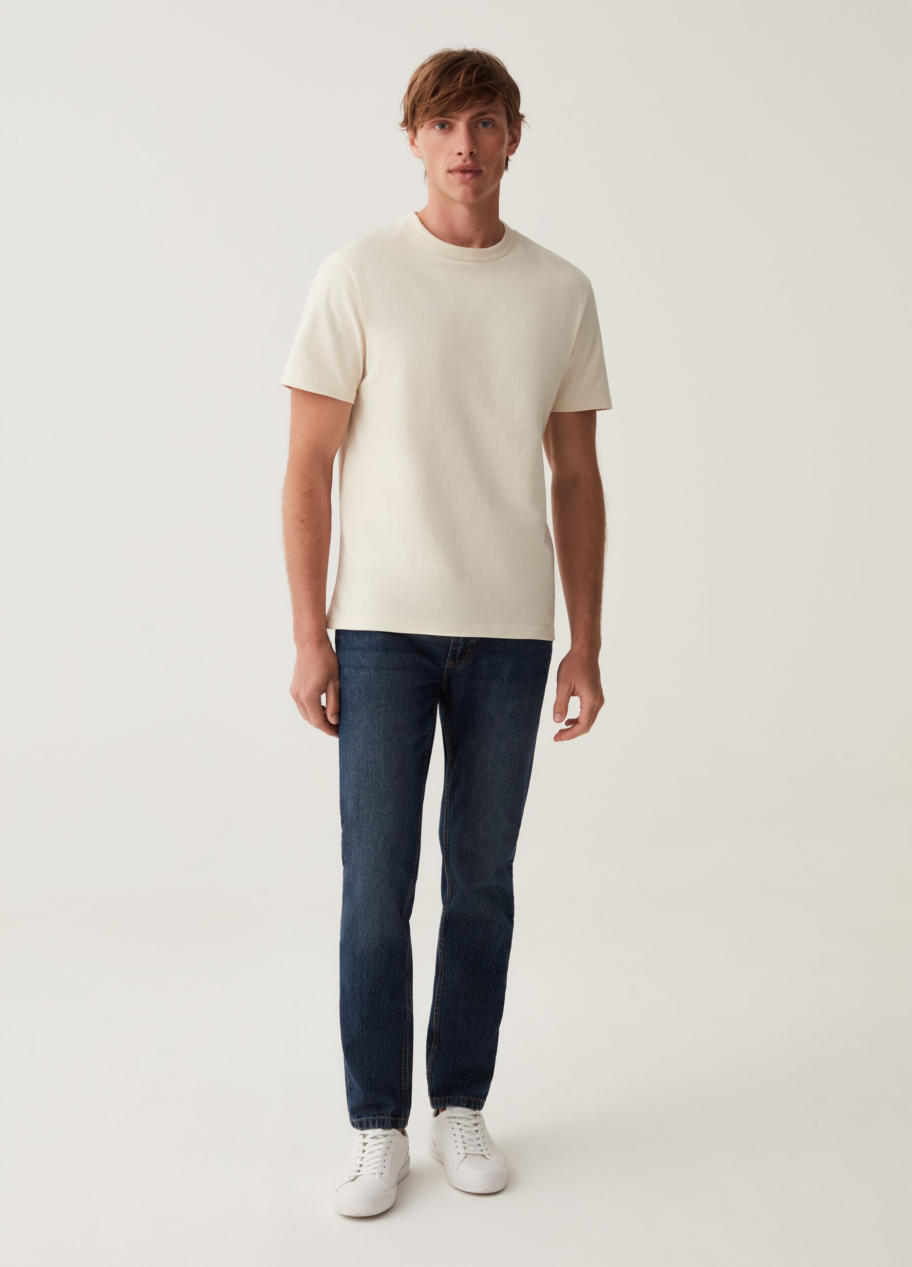 T-shirt in cotone con scollo rotondo_1