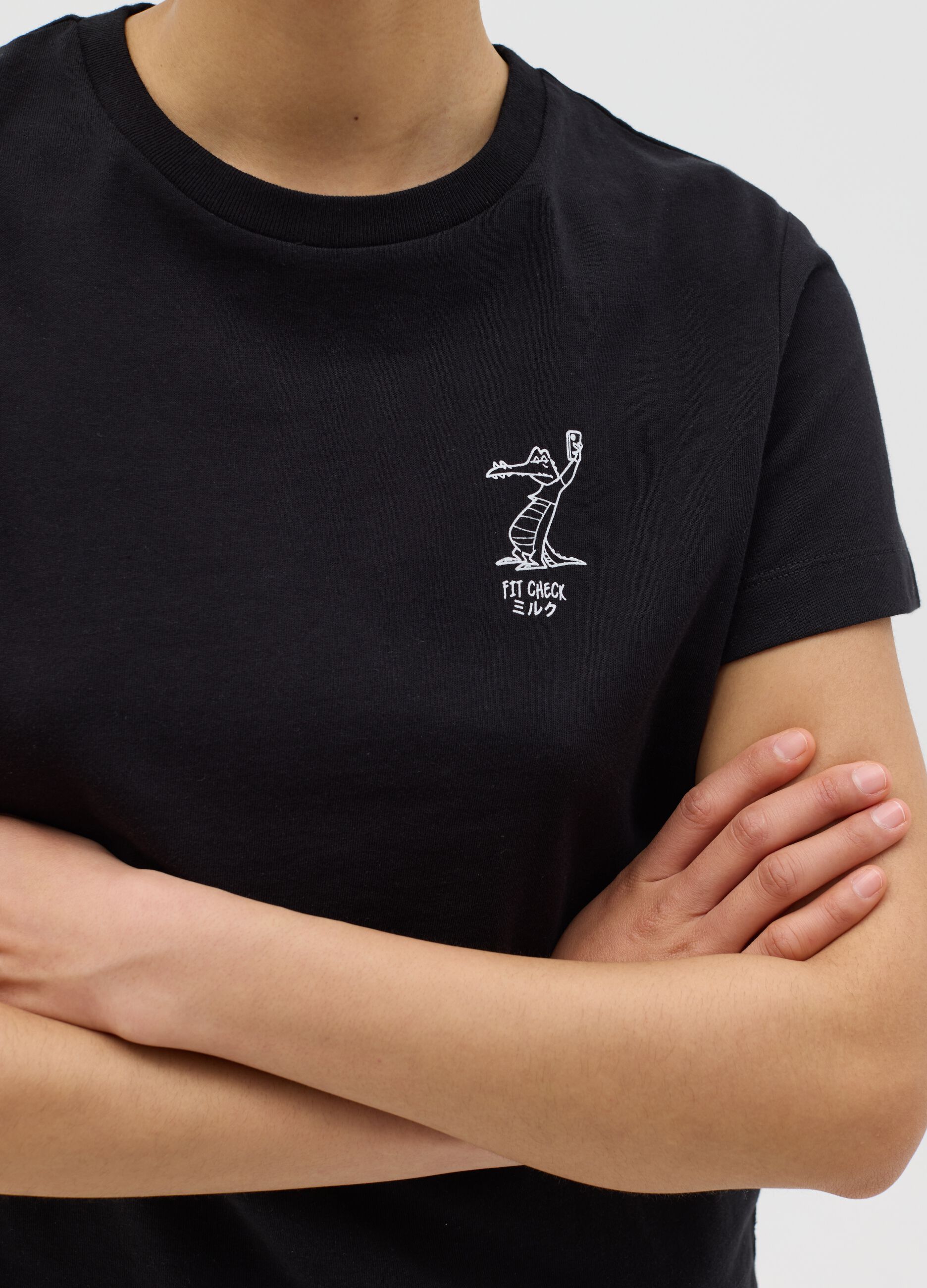 Black boxy-fit T-shirt in cotton