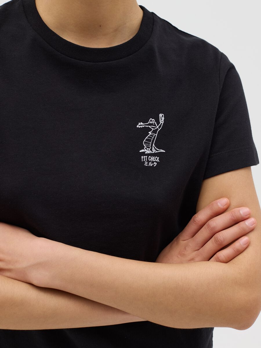 Black boxy-fit T-shirt in cotton_2