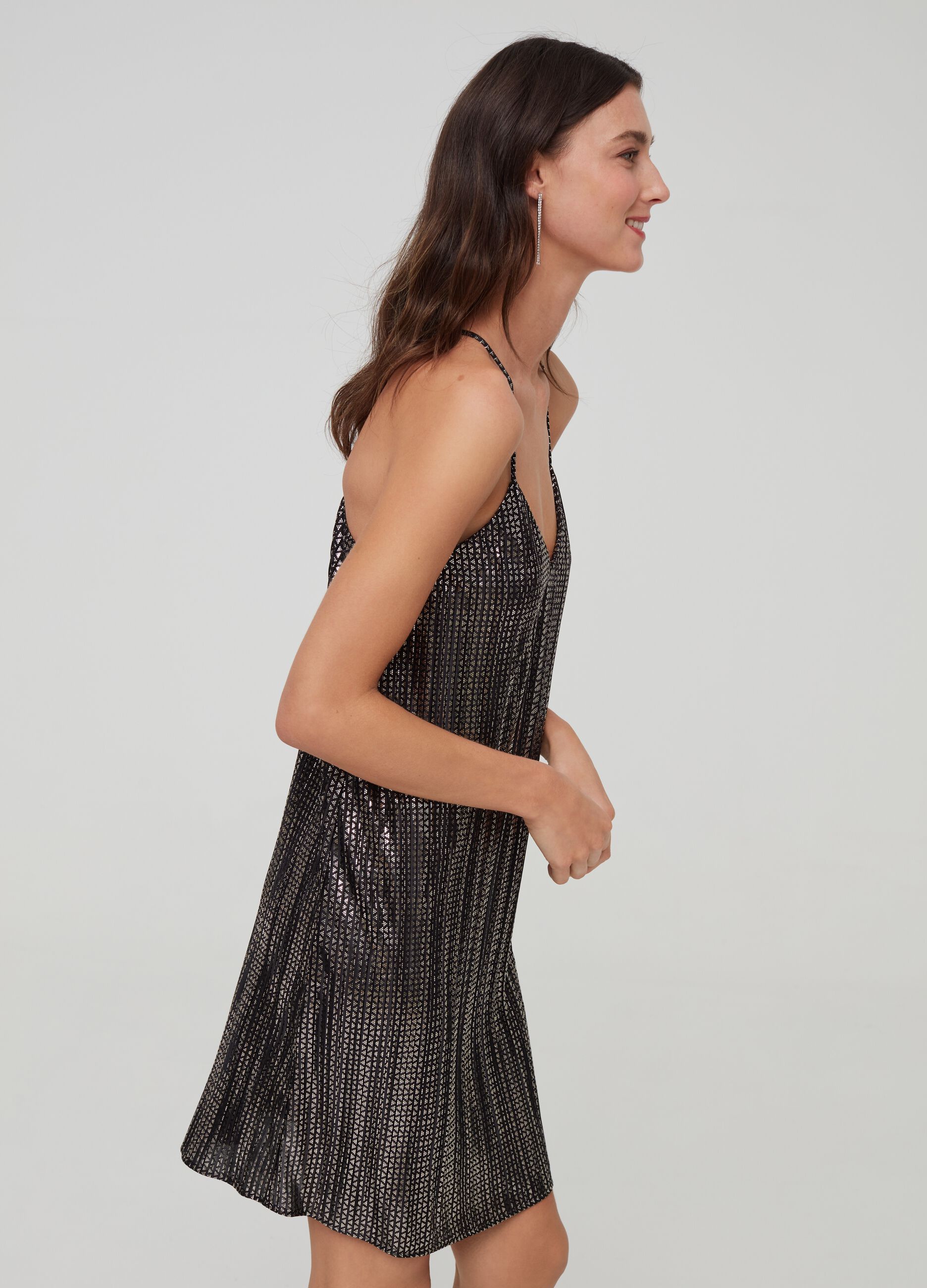 Dress with lamé triangles pattern