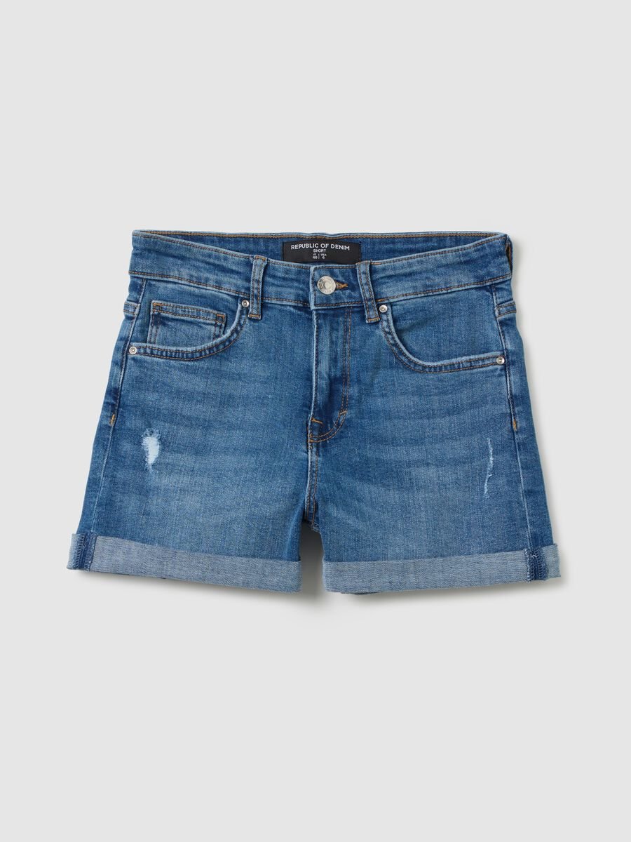 Women's blue denim slim fit shorts with turn-up_0