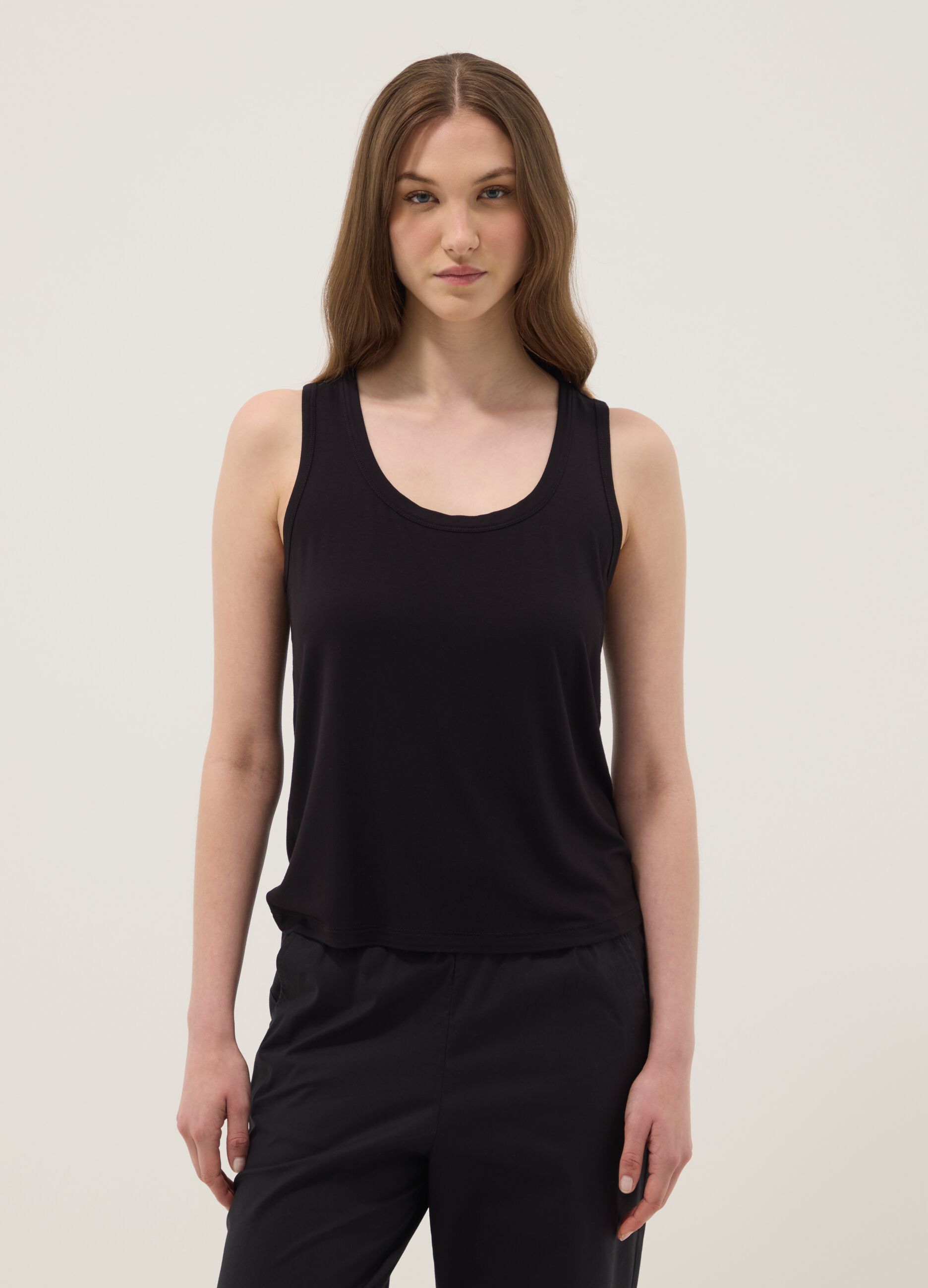 Black stretch viscose tank top