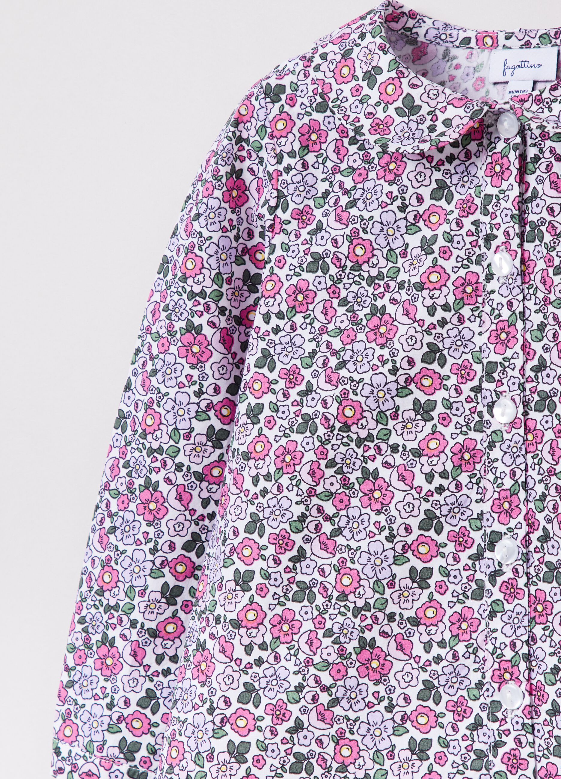 Camicia in popeline con fantasia floreale_2