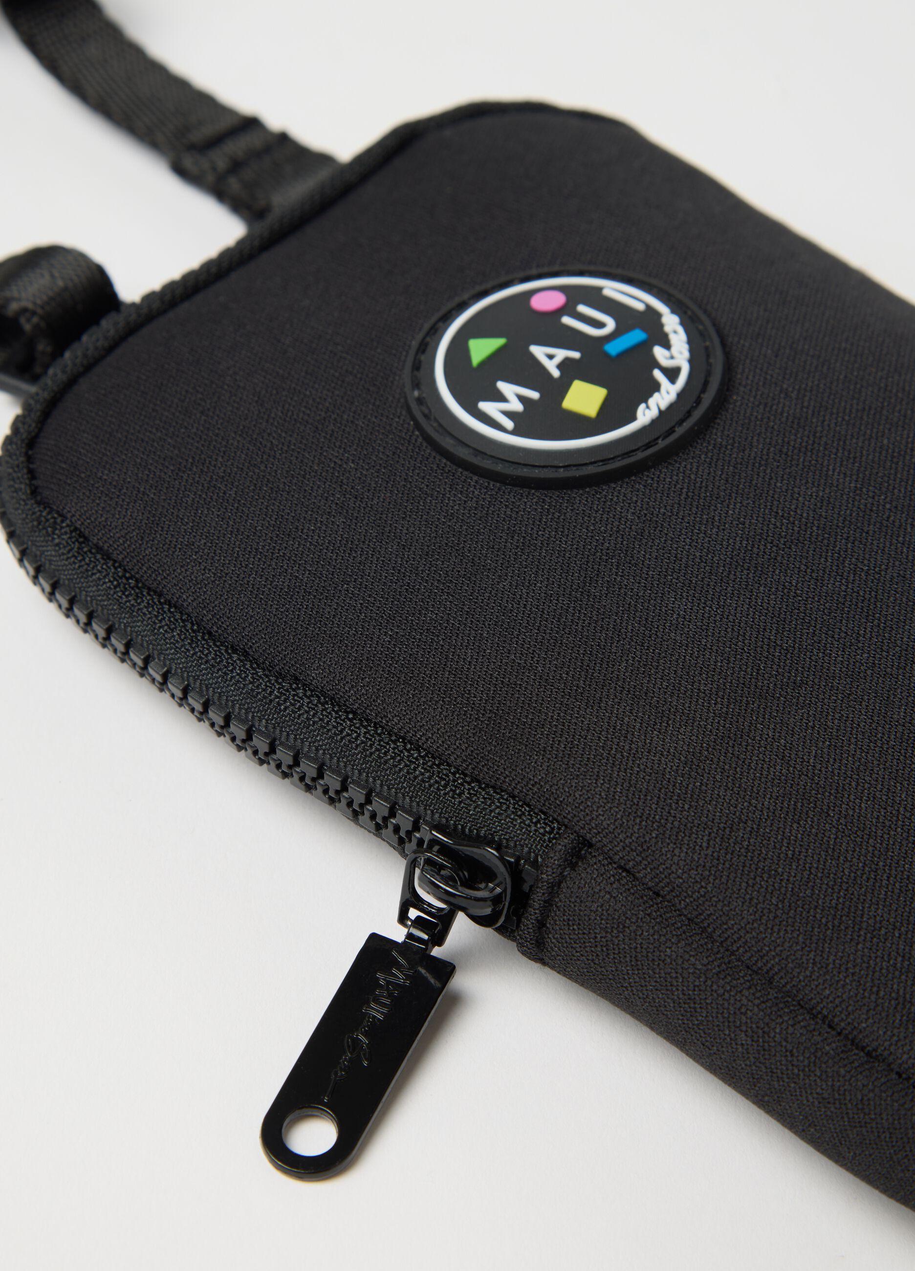 Borsa da uomo in nero con chiusura a zip