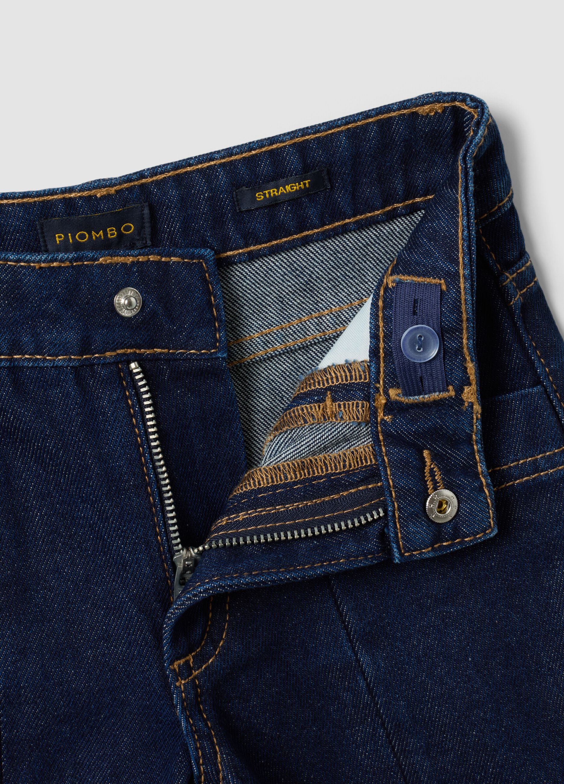 Jeans blu in puro cotone straight fit con ricami fiori per bambina