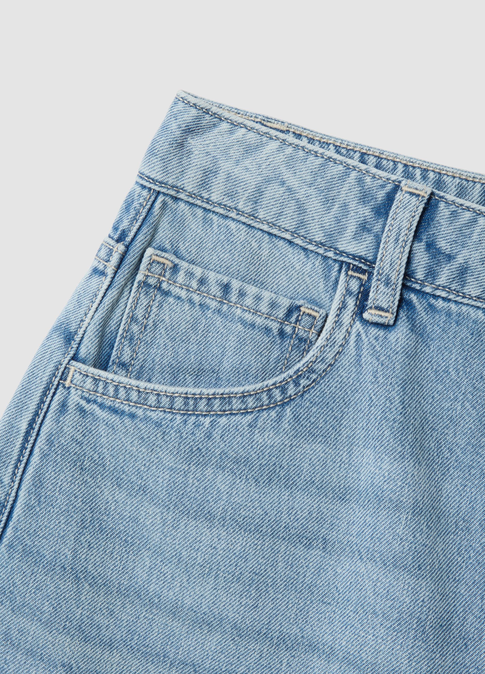 Shorts azzurri in denim in puro cotone wide leg