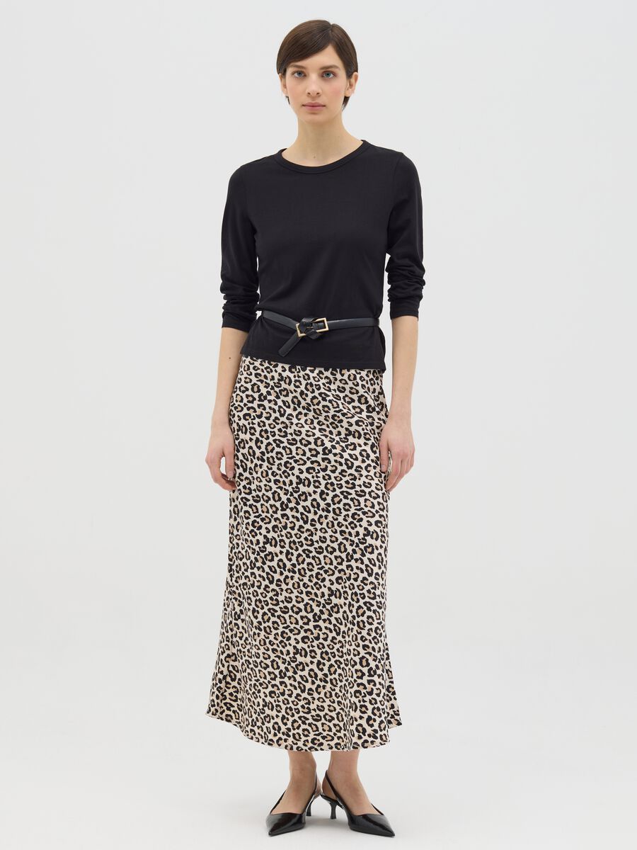 Long skirt in animal print satin_0