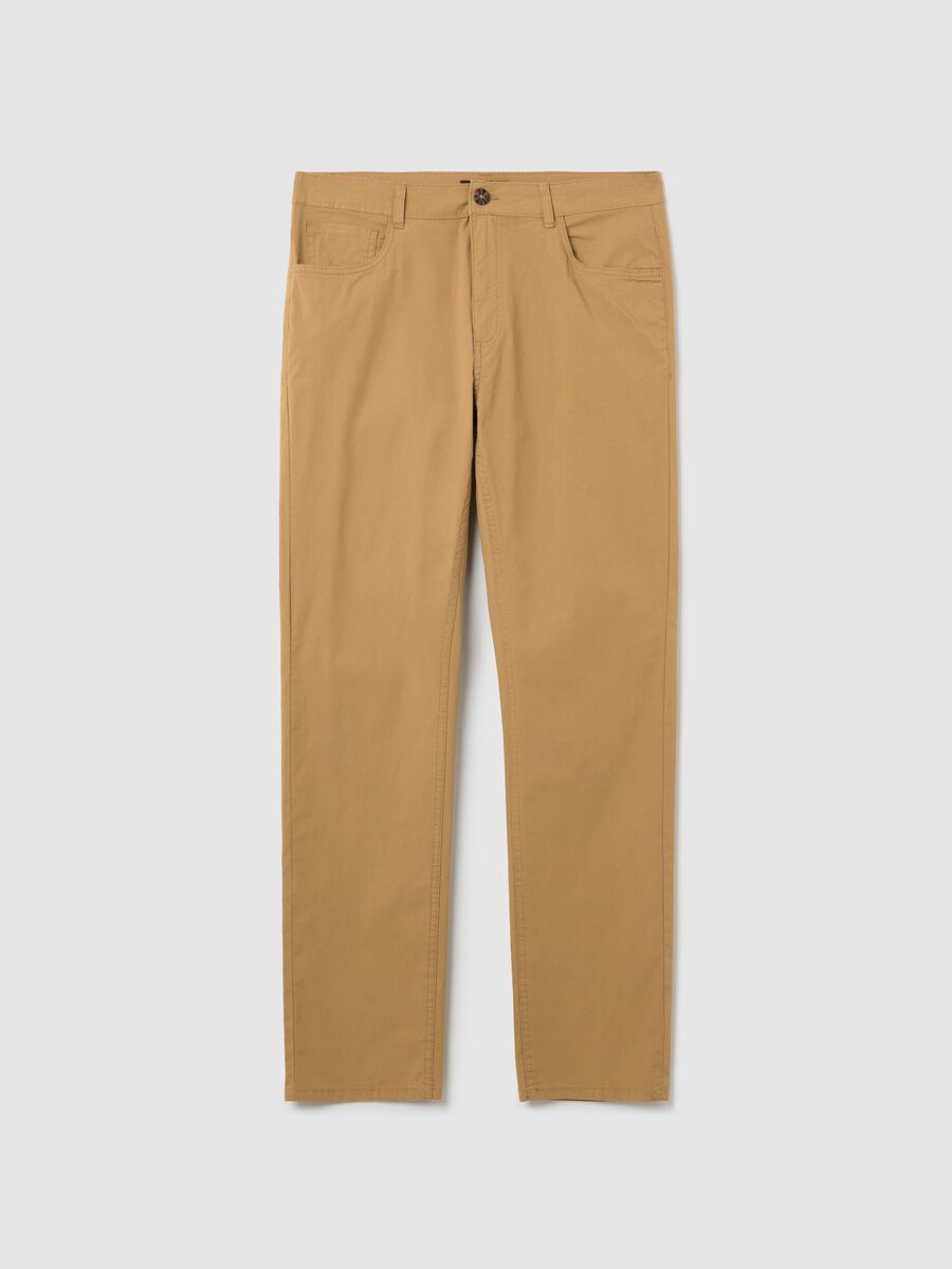 Beige chino trousers in stretch cotton with five pockets_4