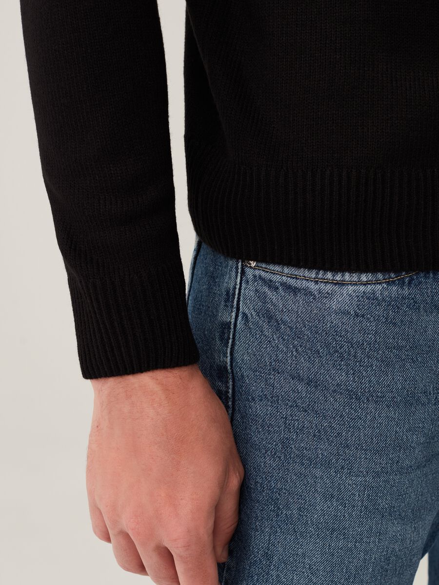 Pullover a collo alto_3