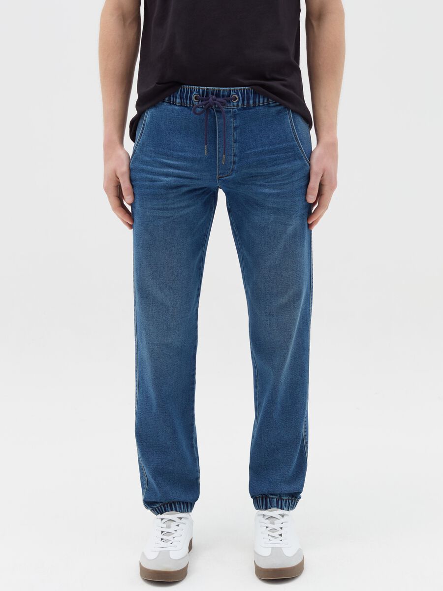 Regular-fit joggers in denim with drawstring_1