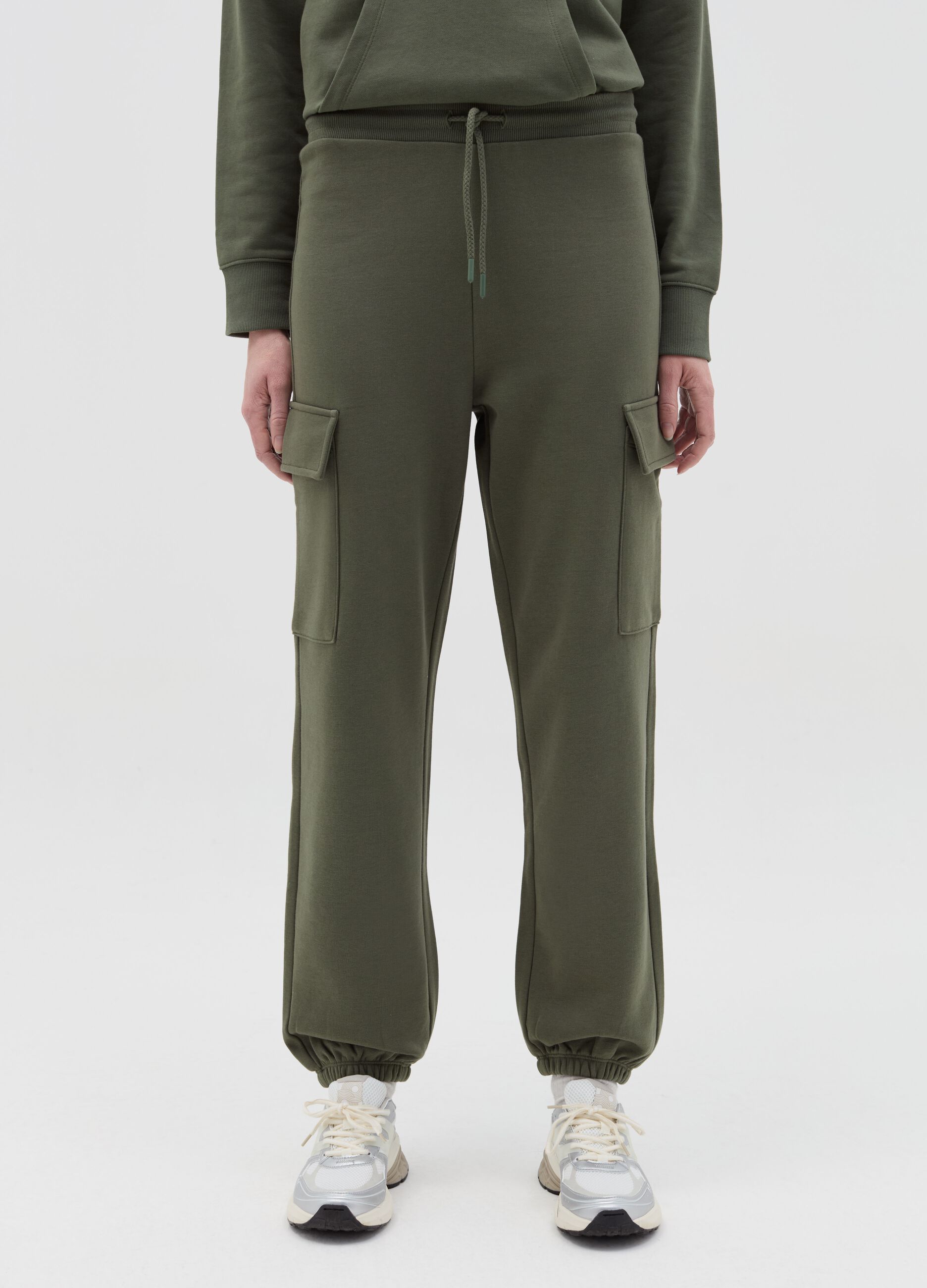 Cargo joggers in fleece with drawstring