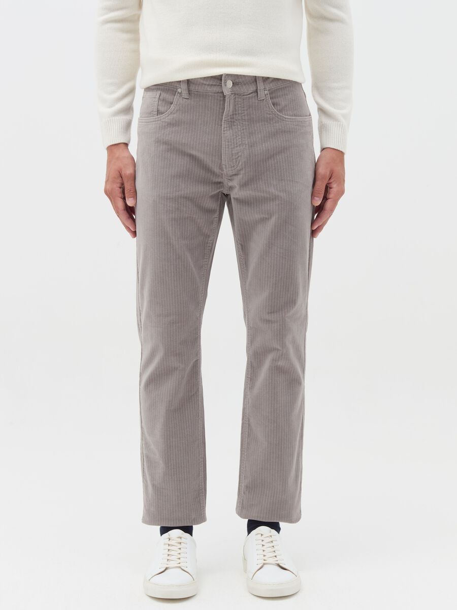 Pinstriped trousers with five pockets_0