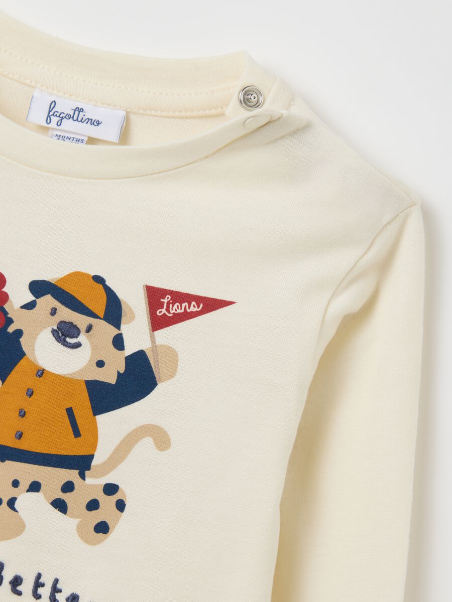 Pure cotton beige regular fit baby t-shirt_3