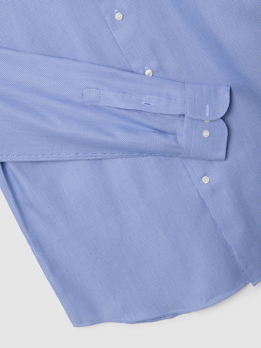 Camicia azzurra in puro cotone regular fit con colletto classico_5