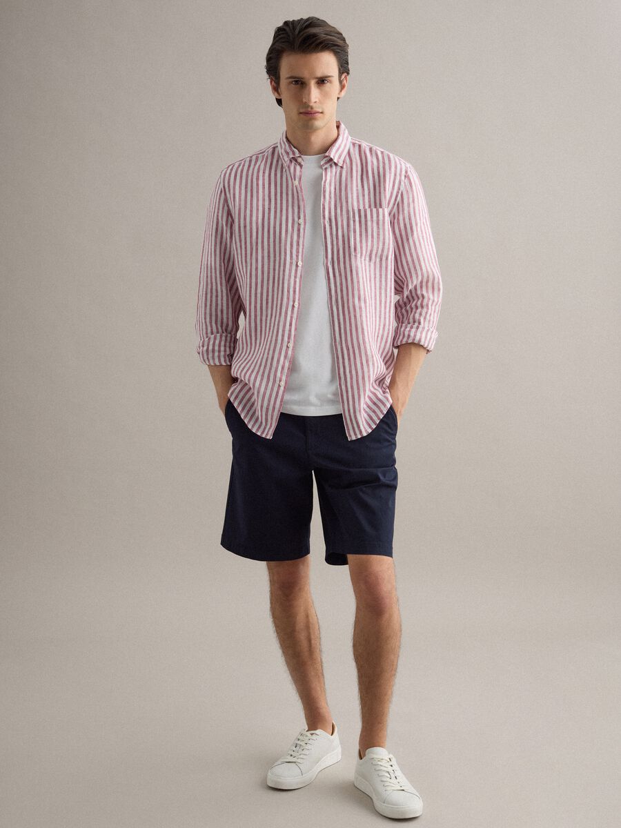 Shorts chino in cotone elasticizzato blu regular fit_1
