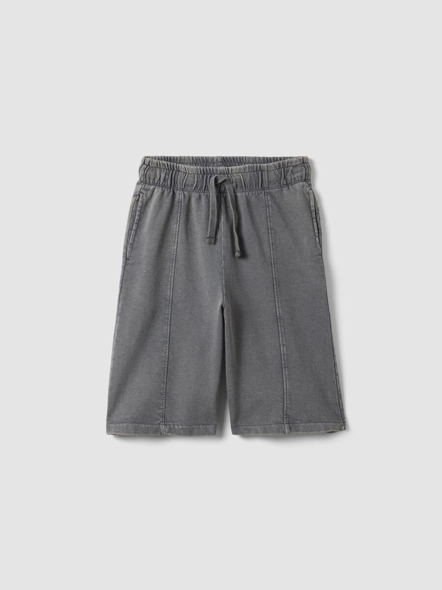 Grey pure cotton comfort fit shorts for boys_3