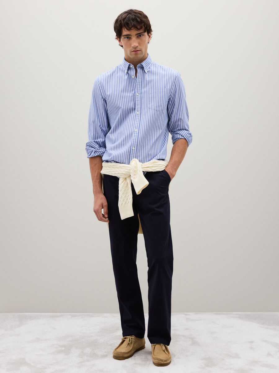 Blue stretch cotton regular fit trousers_0
