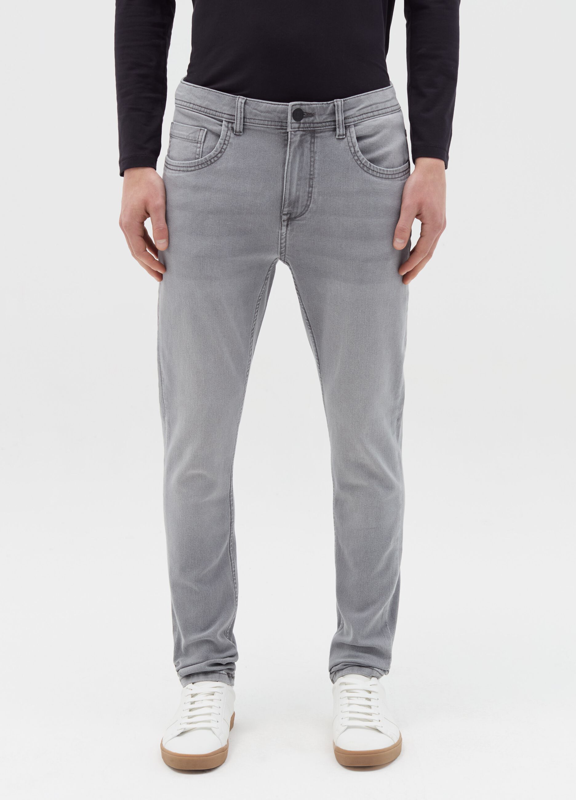 Super-skinny-fit jeans with fading