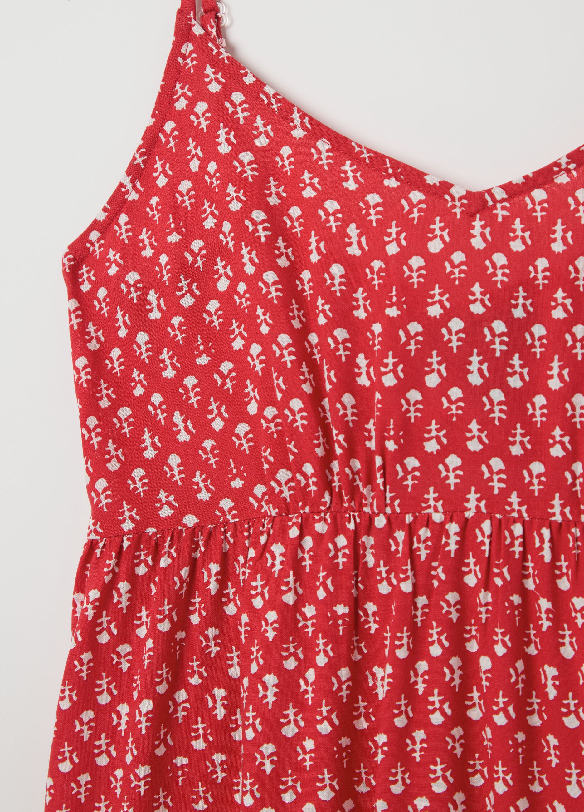 Red viscose dress with V neck and flounce