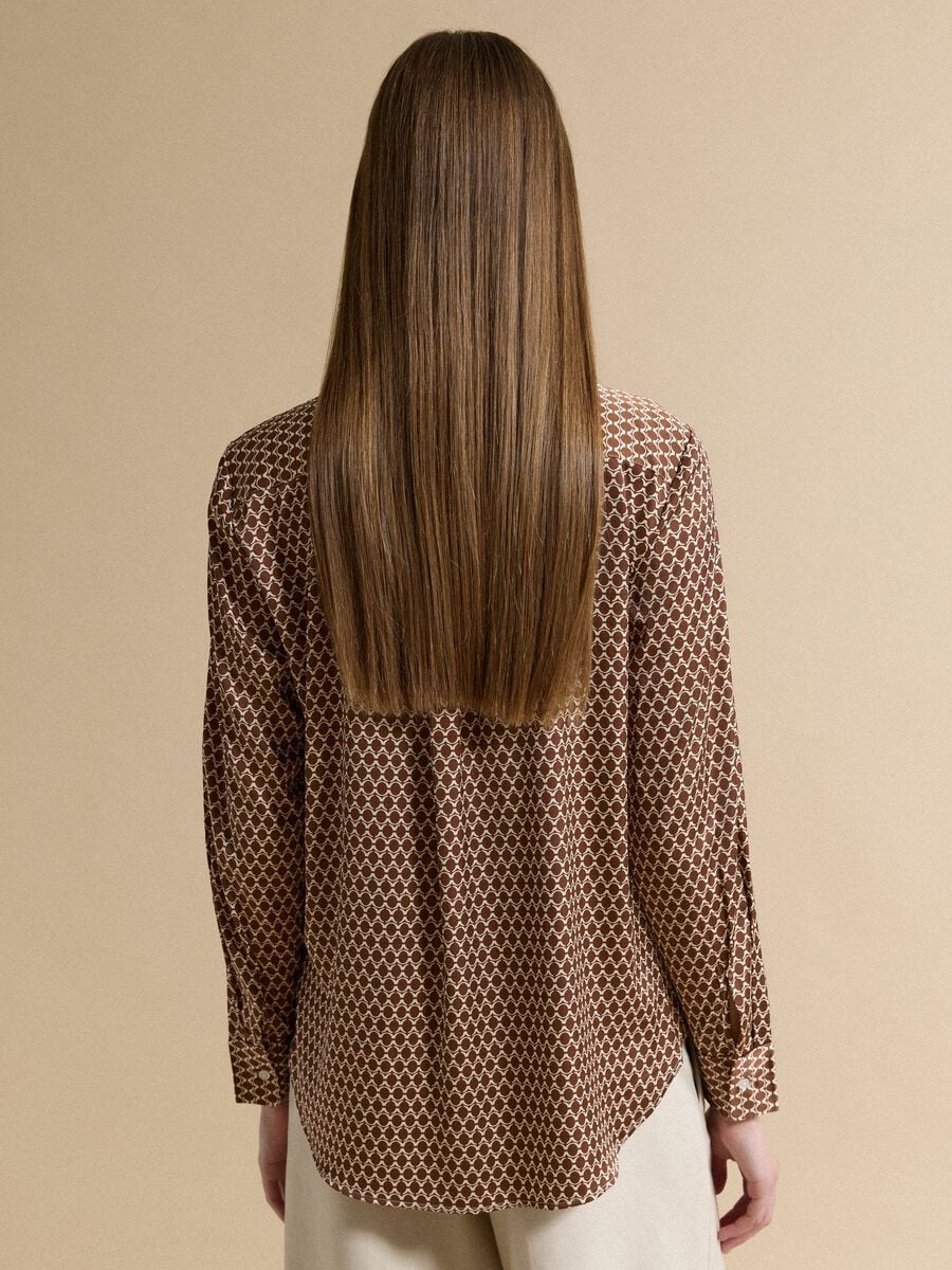 Brown stretch-fabric shirt with regular fit graphic print_3
