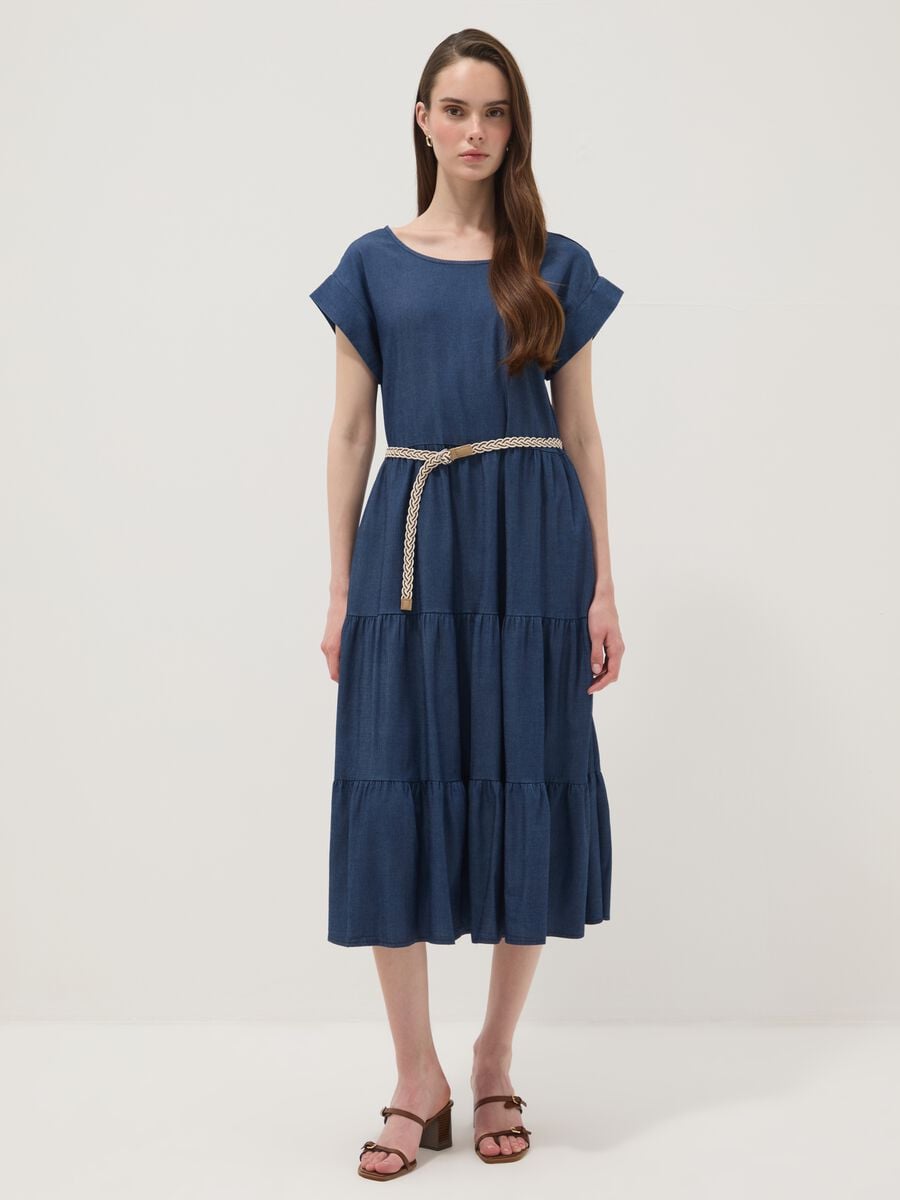 Abito midi blu in puro lyocell con cintura intrecciata_0