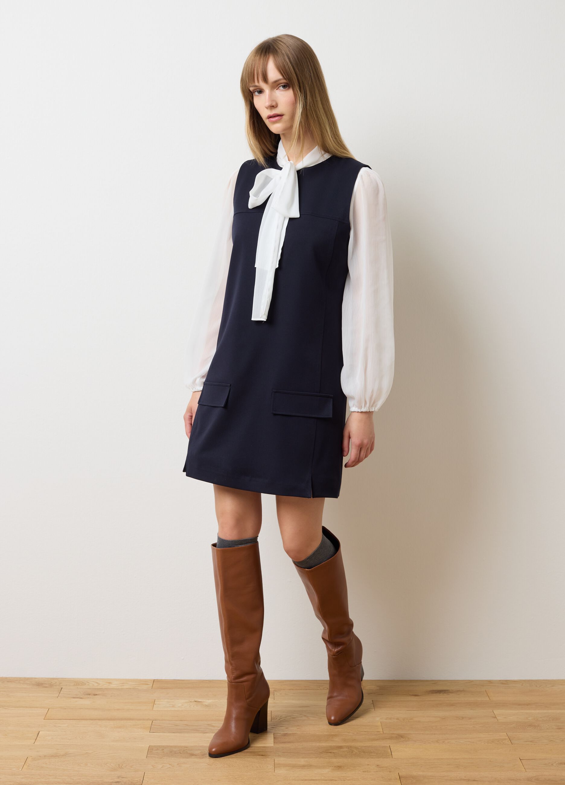 Blue dress with bow and zip