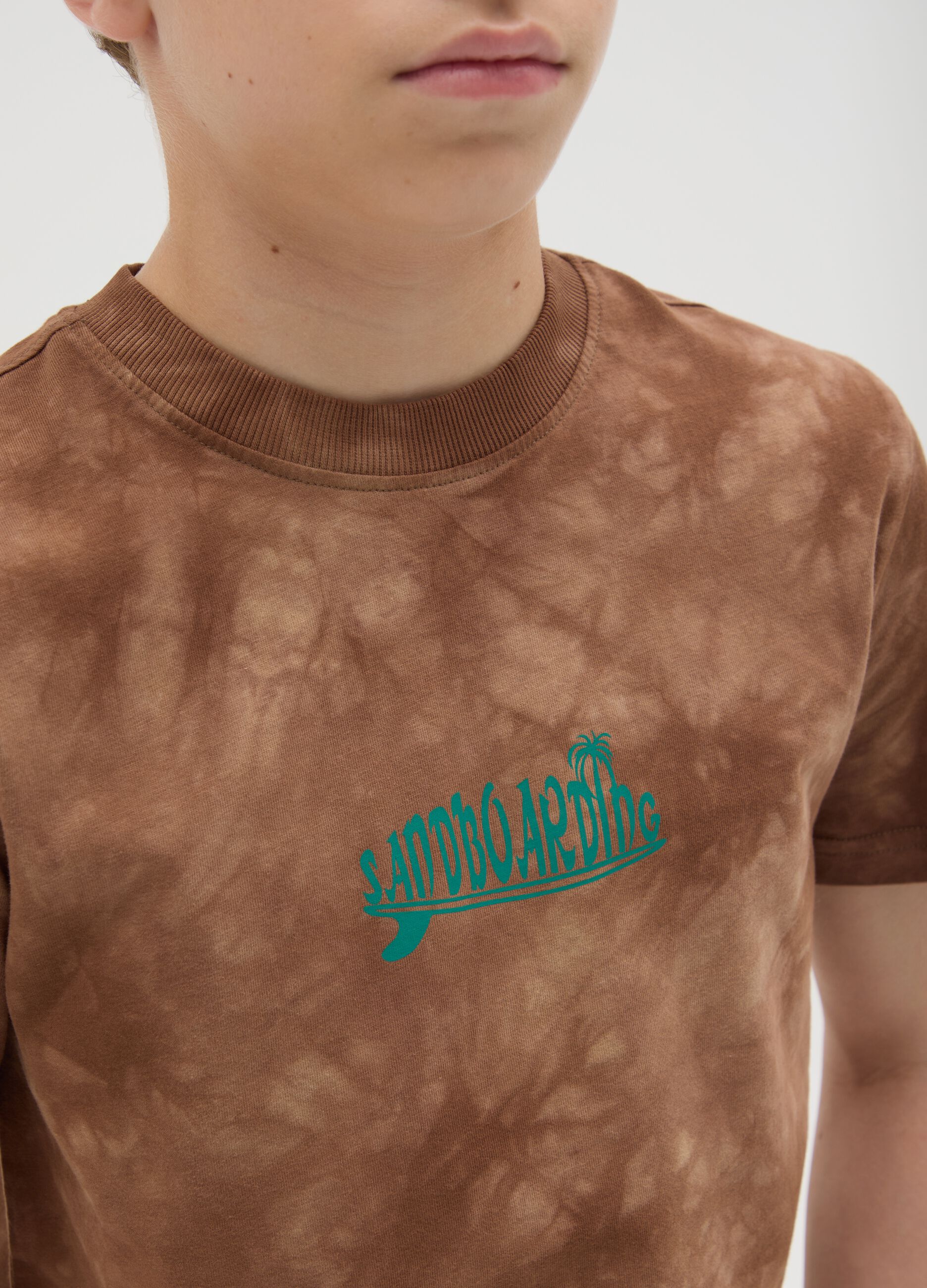 Boys' pure cotton regular fit brown T-shirt