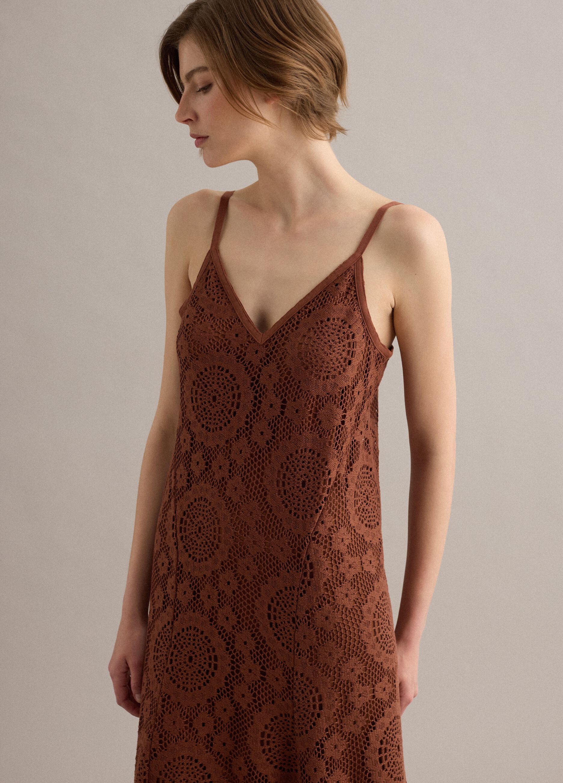 Long brown crochet dress with V-neck, regular fit