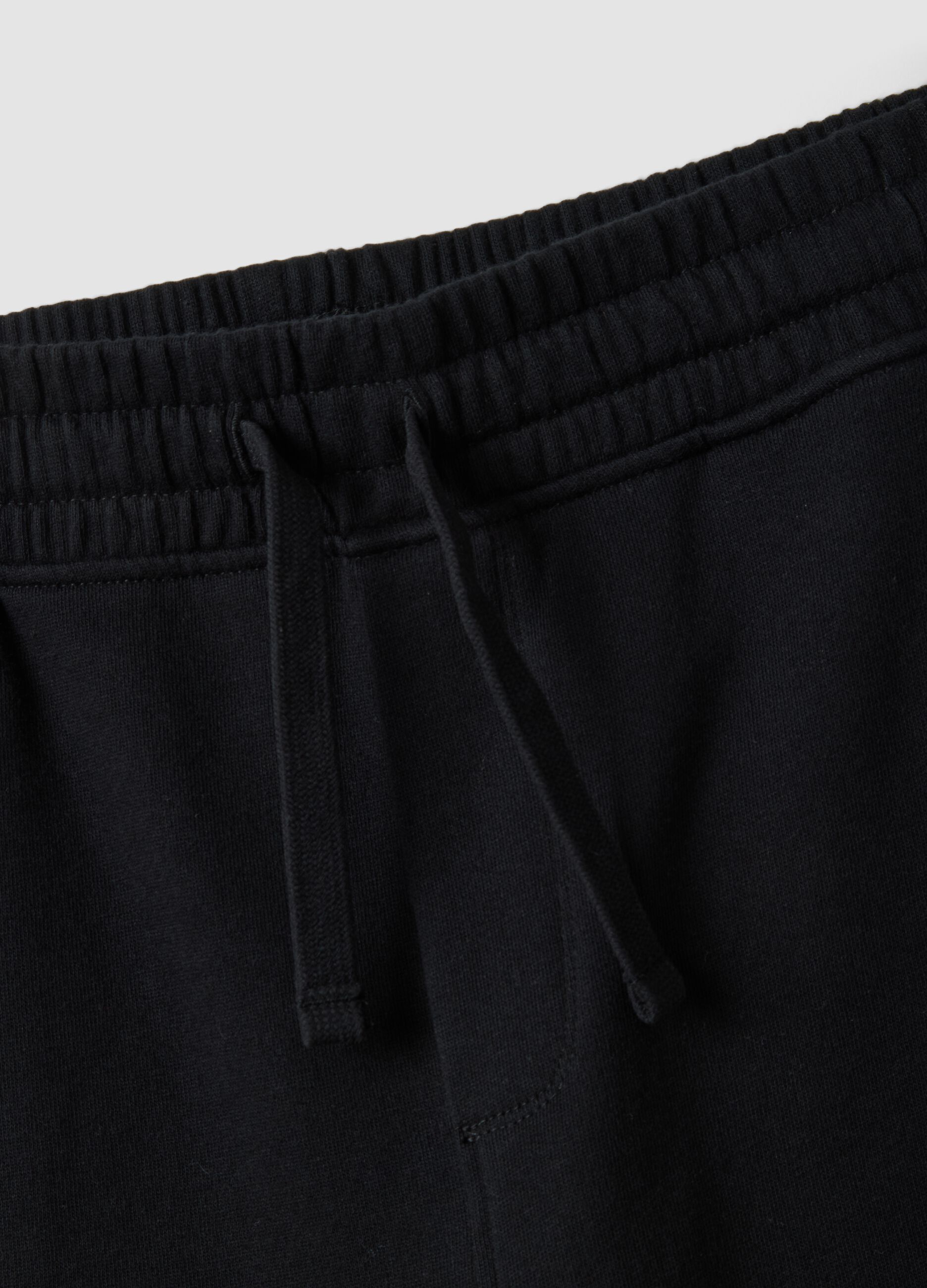 Black pure cotton relaxed cargo joggers for boys