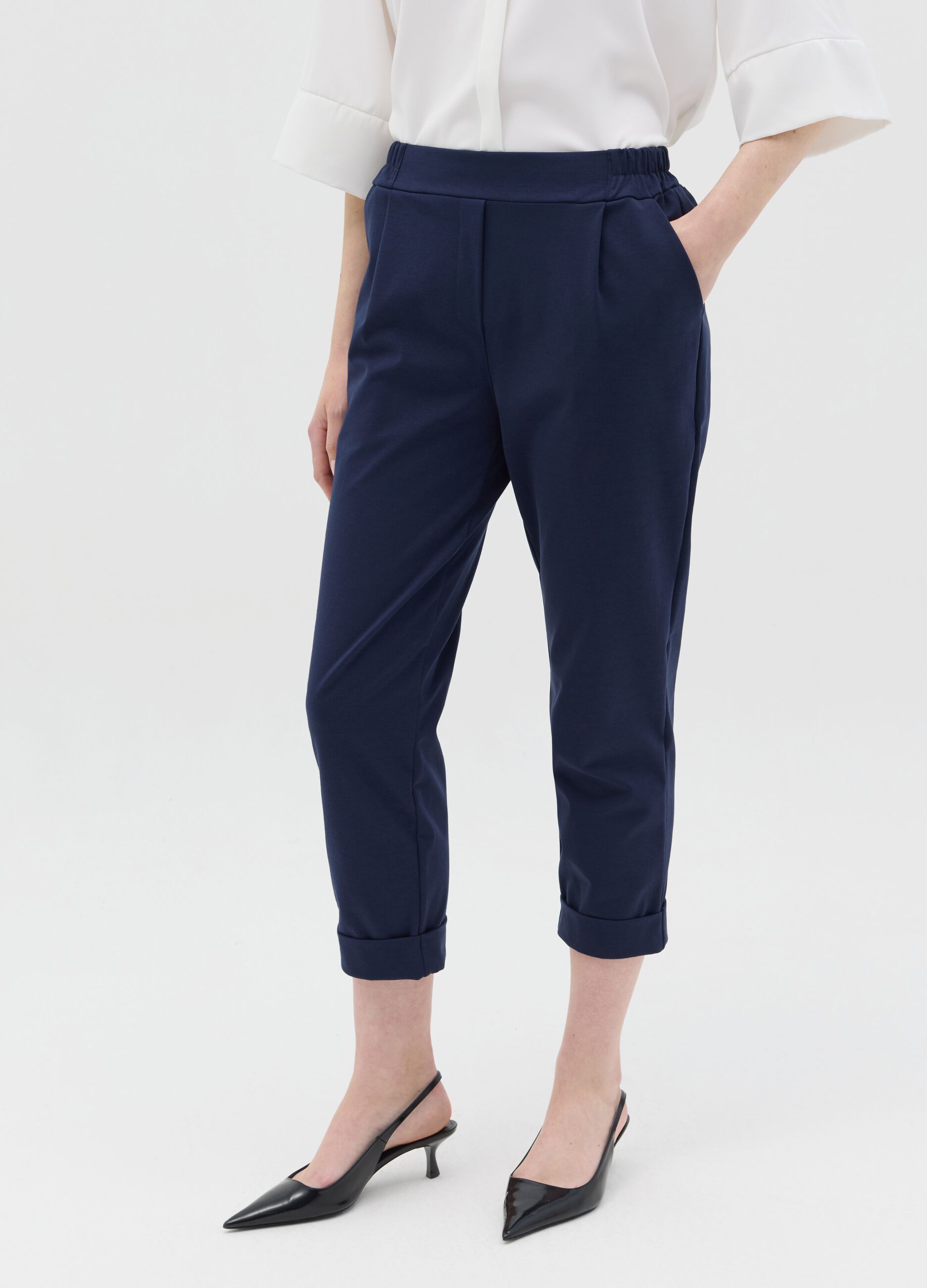 Cropped chino trousers with turn-ups
