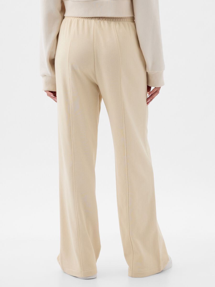 Wide-leg joggers in fleece with logo embroidery_1