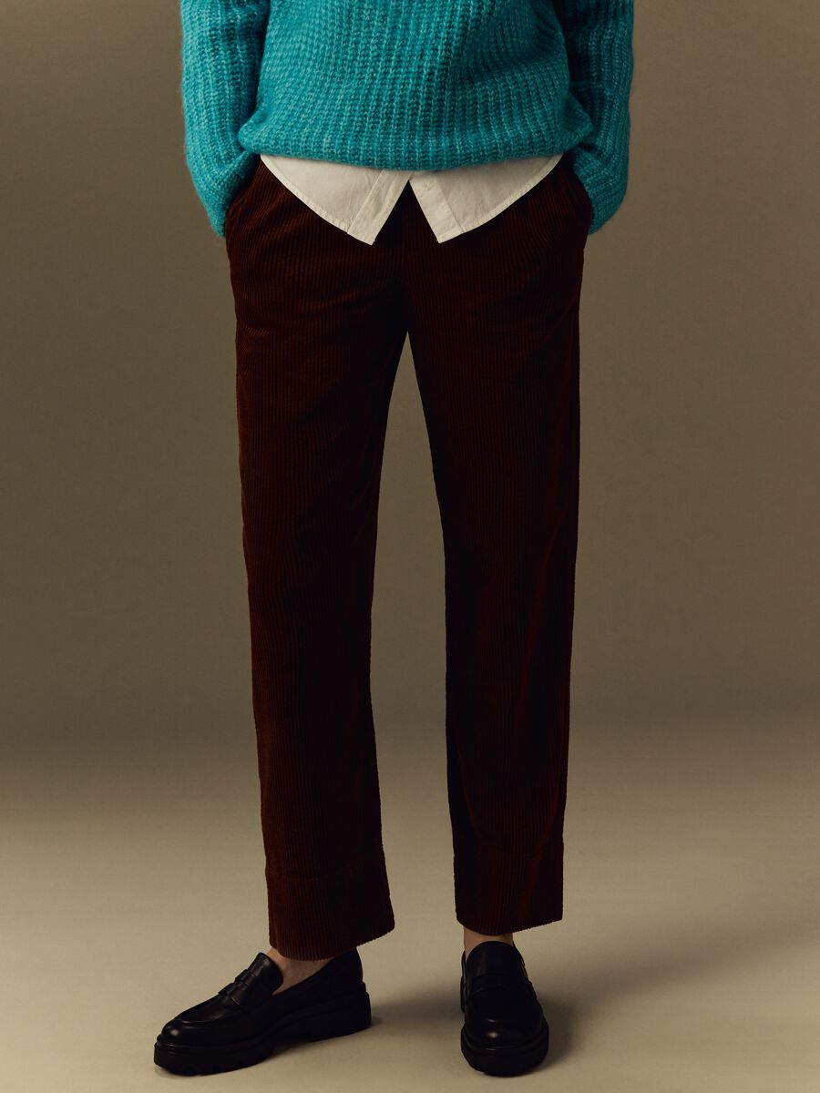 Pantaloni jogger in corduroy_1